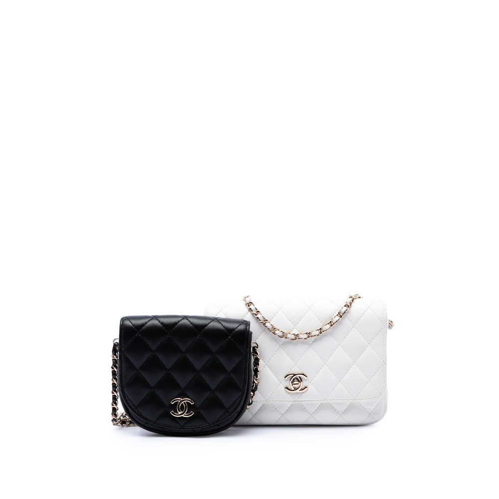 Pre-Loved Chanel Cc Quilted Lambskin Side Packs Flap